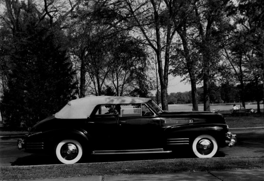  Cadillac Series 62 Convertible Sedan (6229D) 1941 года  (фото 7 из 51)